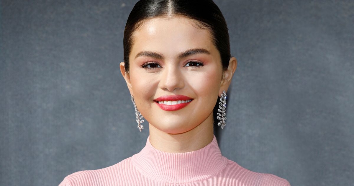 Funny Selena Gomez Real Porn - Selena Gomez to Star in Horror Film 'Spiral' EP'd by Drake