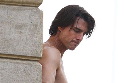 See Shirtless Tom Cruise On The Set Of Mission Impossible Vulture My XXX Hot Girl