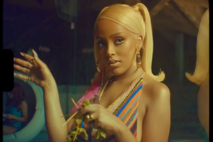 The Best Beauty Looks From Doja Cats ‘say So Music Video 