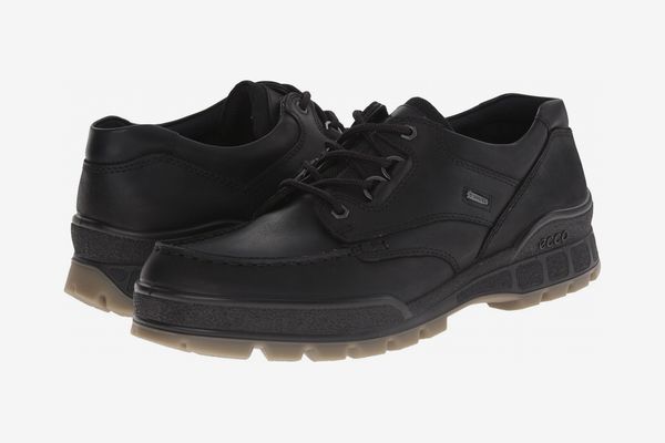 running shoes that look like dress shoes