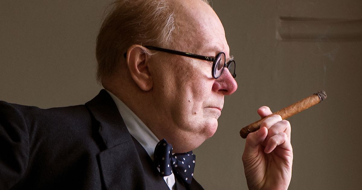 幫助加里·奧爾德曼（Gary Oldman）消失在溫斯頓·丘吉爾（Winston Churchill）的四件事