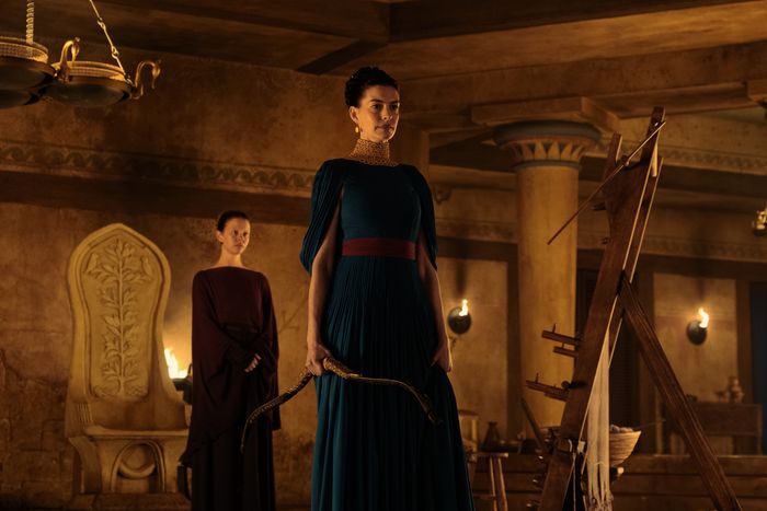 i am not interested in those orange dresses in spanish The Odyssey' Translator Emily Wilson on Nolan's New Movie