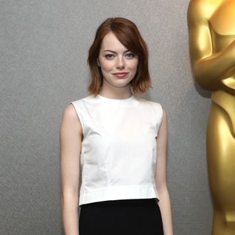 Emma Stone Says 'La La Land' Reminds Her of How She Started Out in  Hollywood