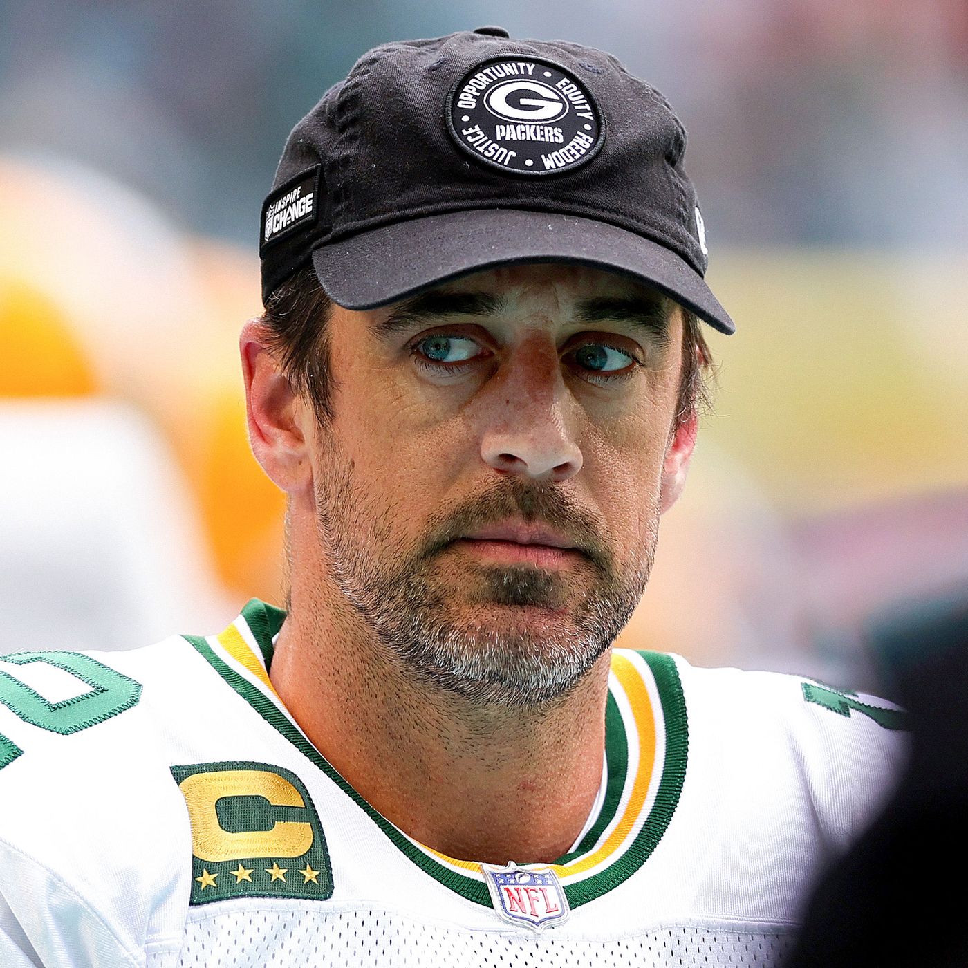 Are the Jets repeating their Brett Favre flop with Aaron Rodgers? 