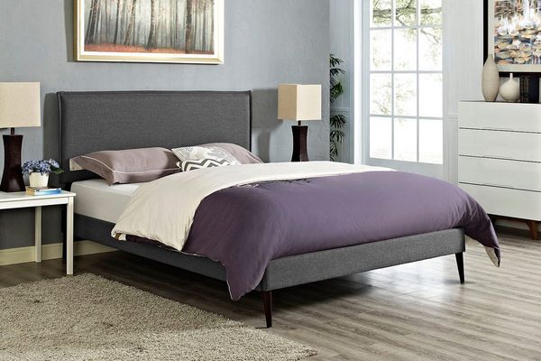 Camille Tapered Leg Bed