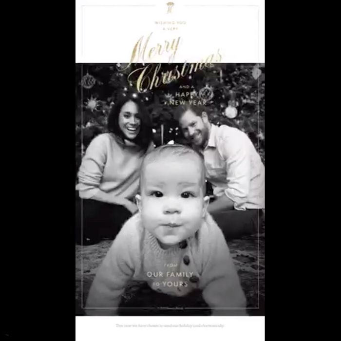 See Meghan And Harry S First Christmas Card With Baby Archie