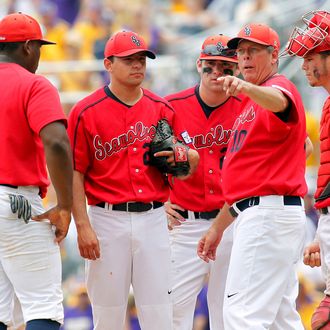 June 8, 2012: Stony Brook Seawolves head coach Matt Senk talks to his team during the NCAA baseball game between the LSU Tigers and the Stony Brook Seawolves at Alex Box Stadium in Baton Rouge, LA.
