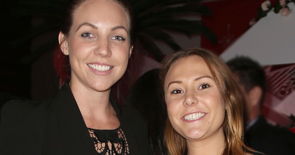 Kelly Ramsay Critics Accused of Skipping the Bill, Then Lying in Their Review