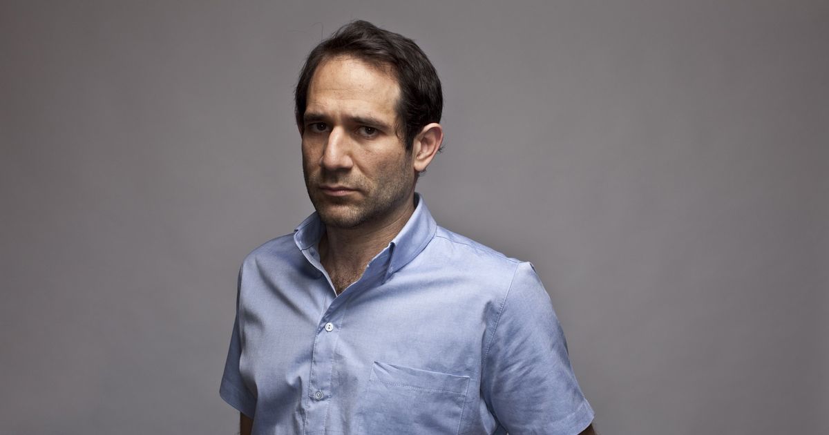 Dov Charney Misses Shareholder Meeting As American Apparel’s Death