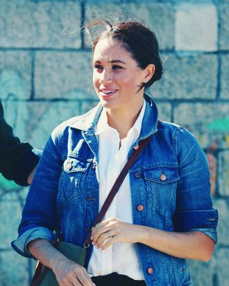 Meghan markle denim store jacket