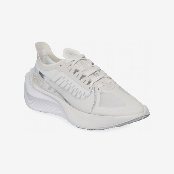 white nike platform shoes