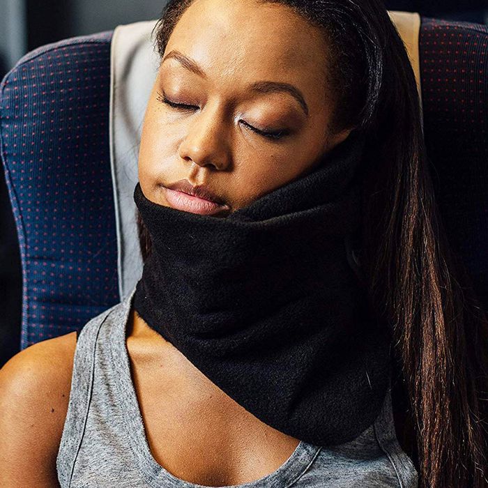 Best Neck Pillow For Sleeping On Flights The Strategist