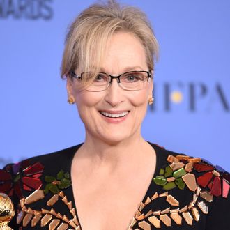 US-ENTERTAINMENT-GOLDEN GLOBE-PRESS ROOM