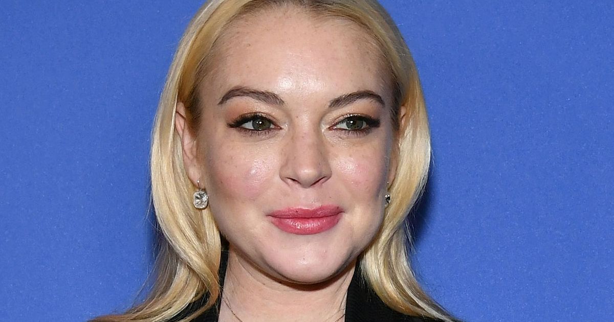 林賽羅韓 (Lindsay Lohan) 直播與無家可歸家庭搭訕並指控他們販賣人口