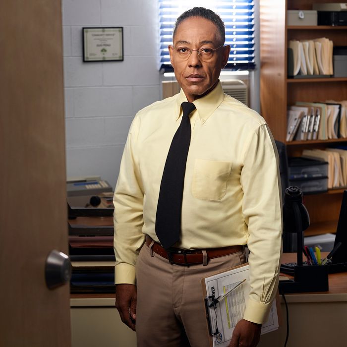 Gus Fring - Breaking Bad (Yellow Suit) Minecraft Skin