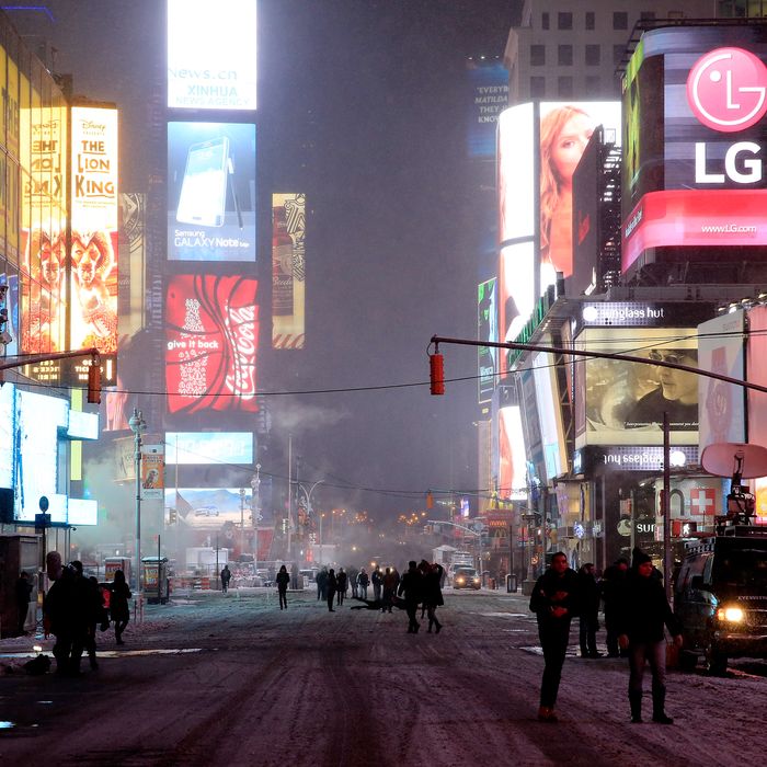 Here’s What New York Looked Like During the Blizzard Travel Ban