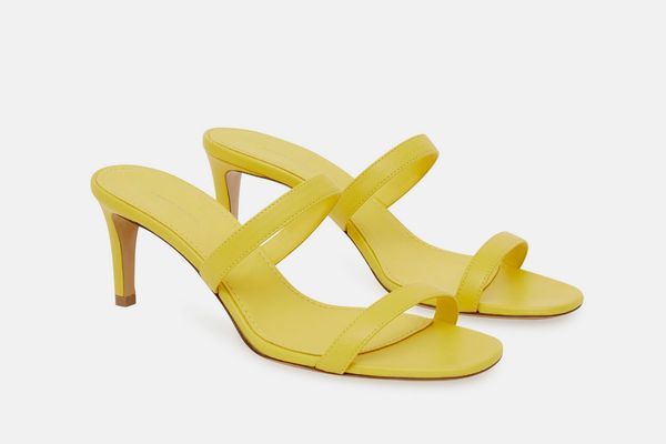 Spring 2019 Color Trend: Golden Yellow