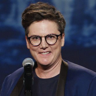 Hannah Gadsby’s Ten Steps to Nanette Lands U.S. Publisher