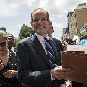 After tie in election tie-breaker, Spitzer advances