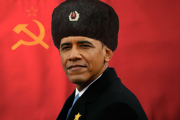 8ca7149383d802da8835cb8dc0267eb591-24-barack-obama-soviet-constitution.h473.w710.jpg