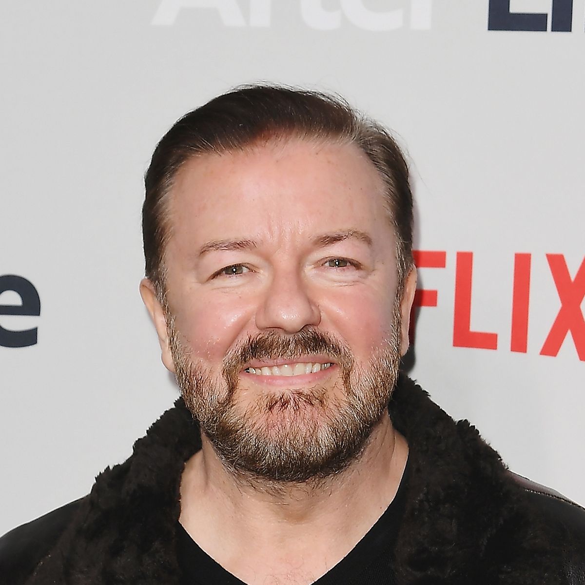 Ricky Gervais Tweets Transphobic Jokes J K Rowling Maya