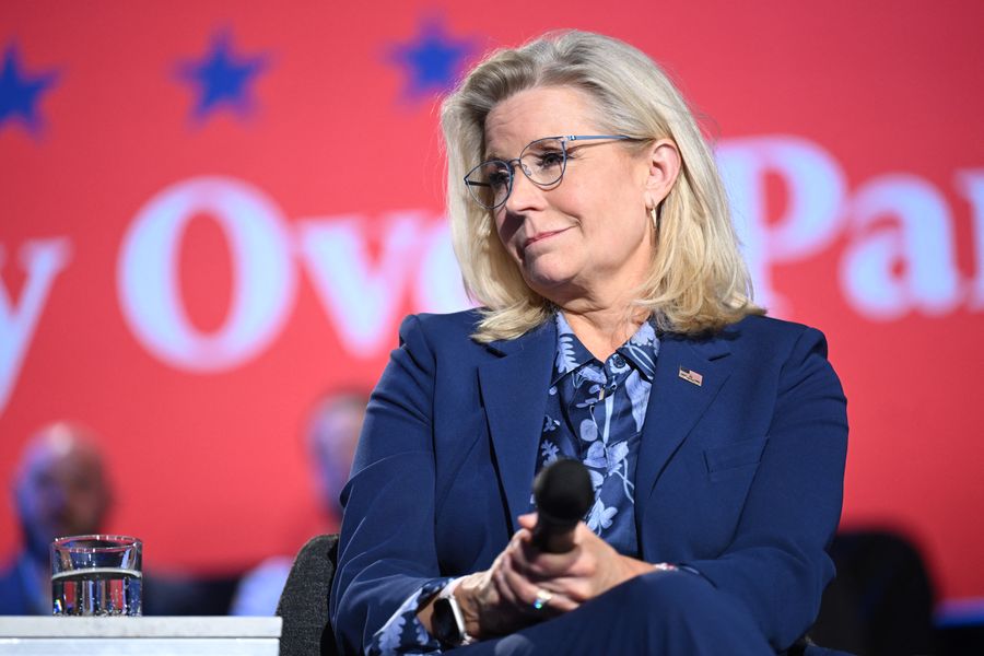 The GOP’s Criminal Case Against Liz Cheney Is a Total Mess