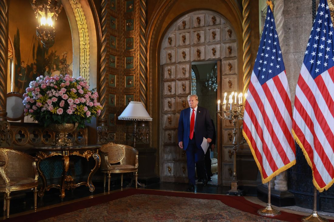 Dinner at Mar-a-Lago Is for Power Games