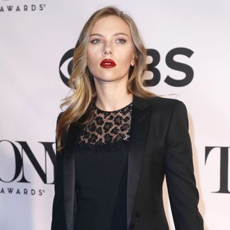 Scarlett Johansson==The 67th Annual Tony Awards==Radio City Music Hall, NYC==June 09, 2013.