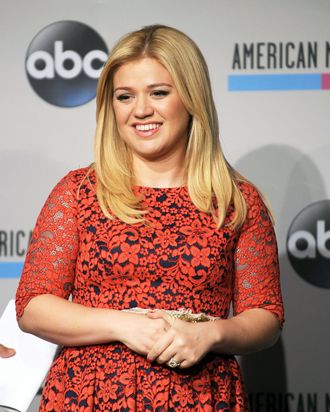 Kelly Clarkson Talks Future Baby Weight