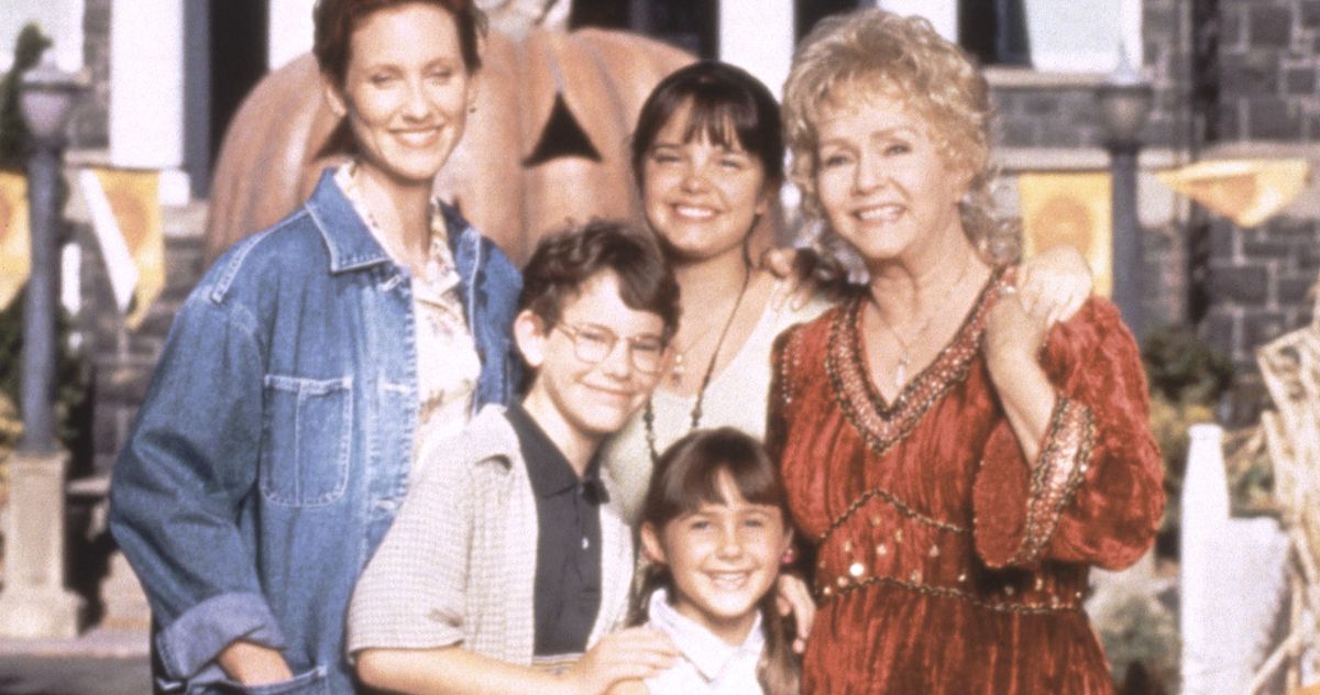 What’s Better Than Four Halloweentown Movies? A Fifth One!