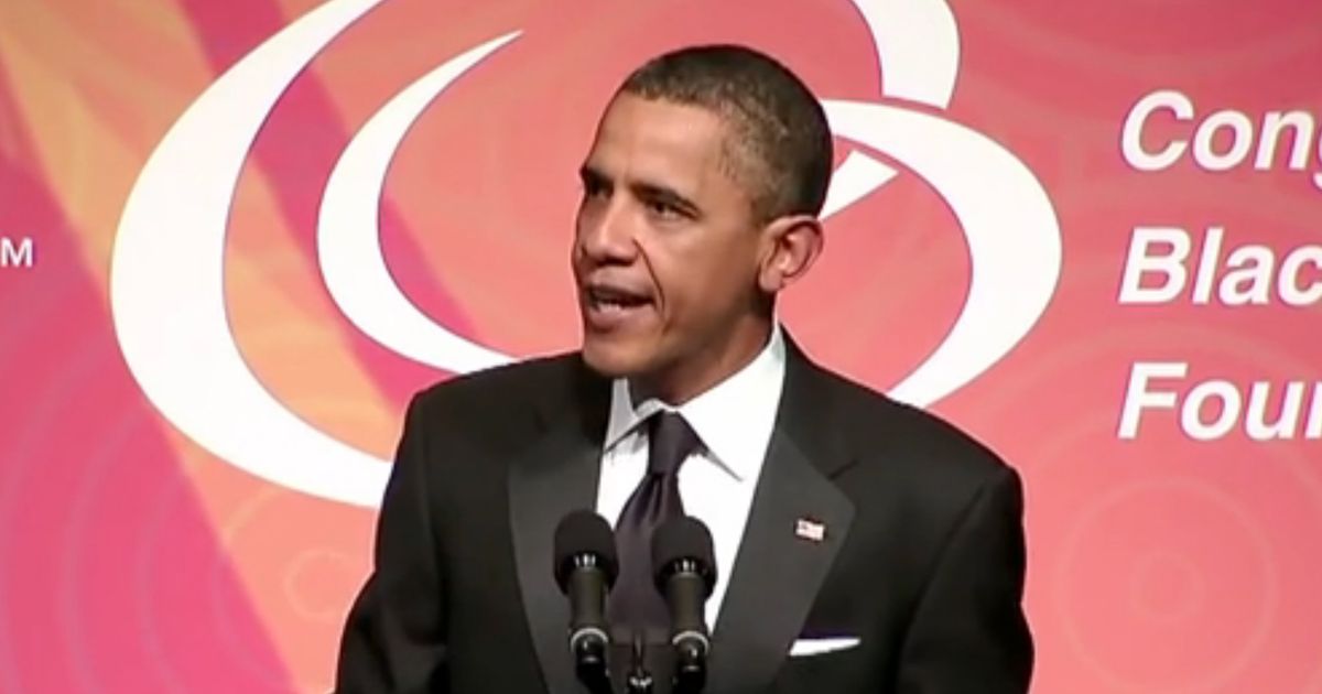 The Tonight Show Makes President Obama Sing ‘Shake It Off’