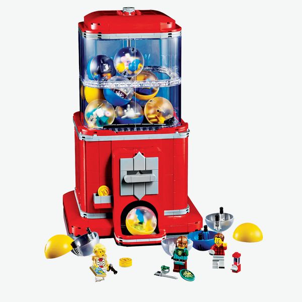 LEGO IDEAS Minifigure Vending Machine