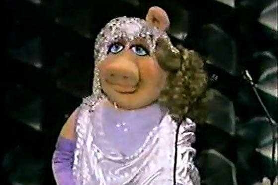 The Fug Girls Analyze Miss Piggy S Style Evolution Slideshow Vulture