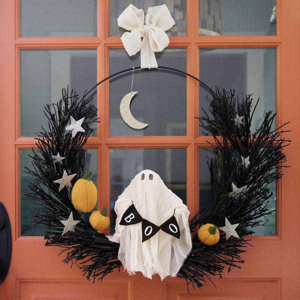 Pottery Barn Light-Up Boo Ghost Demi Wreath