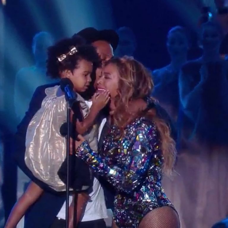 The Best Frozen Moments From the 2014 VMAs Slideshow Vulture