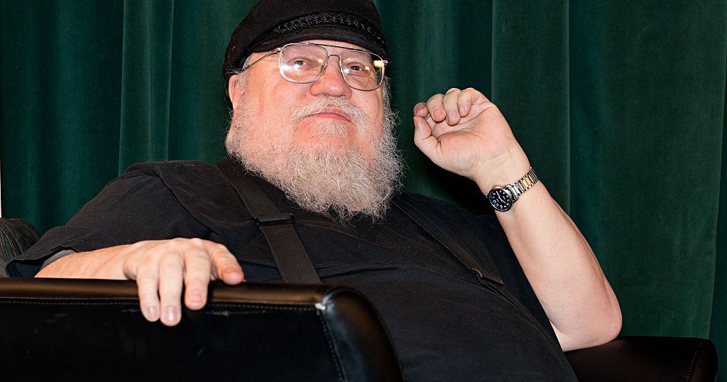 喬治·R·R·馬丁 (George RR Martin) 表示我們肯定、可能、也許會在 2018 年出版一本新書