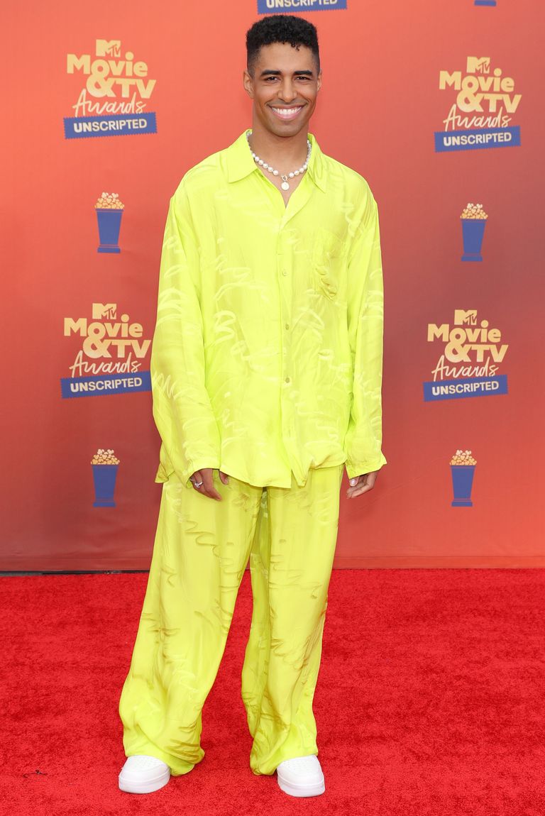 2022 MTV Movie and TV Awards Red Carpet Looks [PHOTOS]