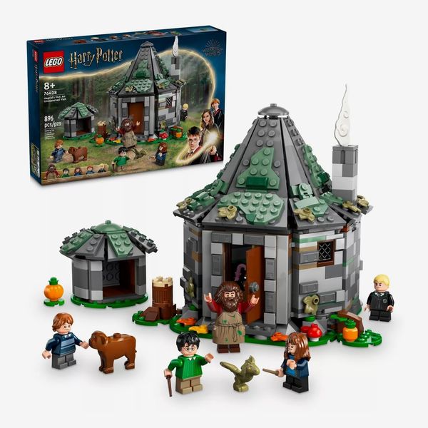 LEGO Harry Potter Hagrid's Hut: An Unexpected Visit House Toy