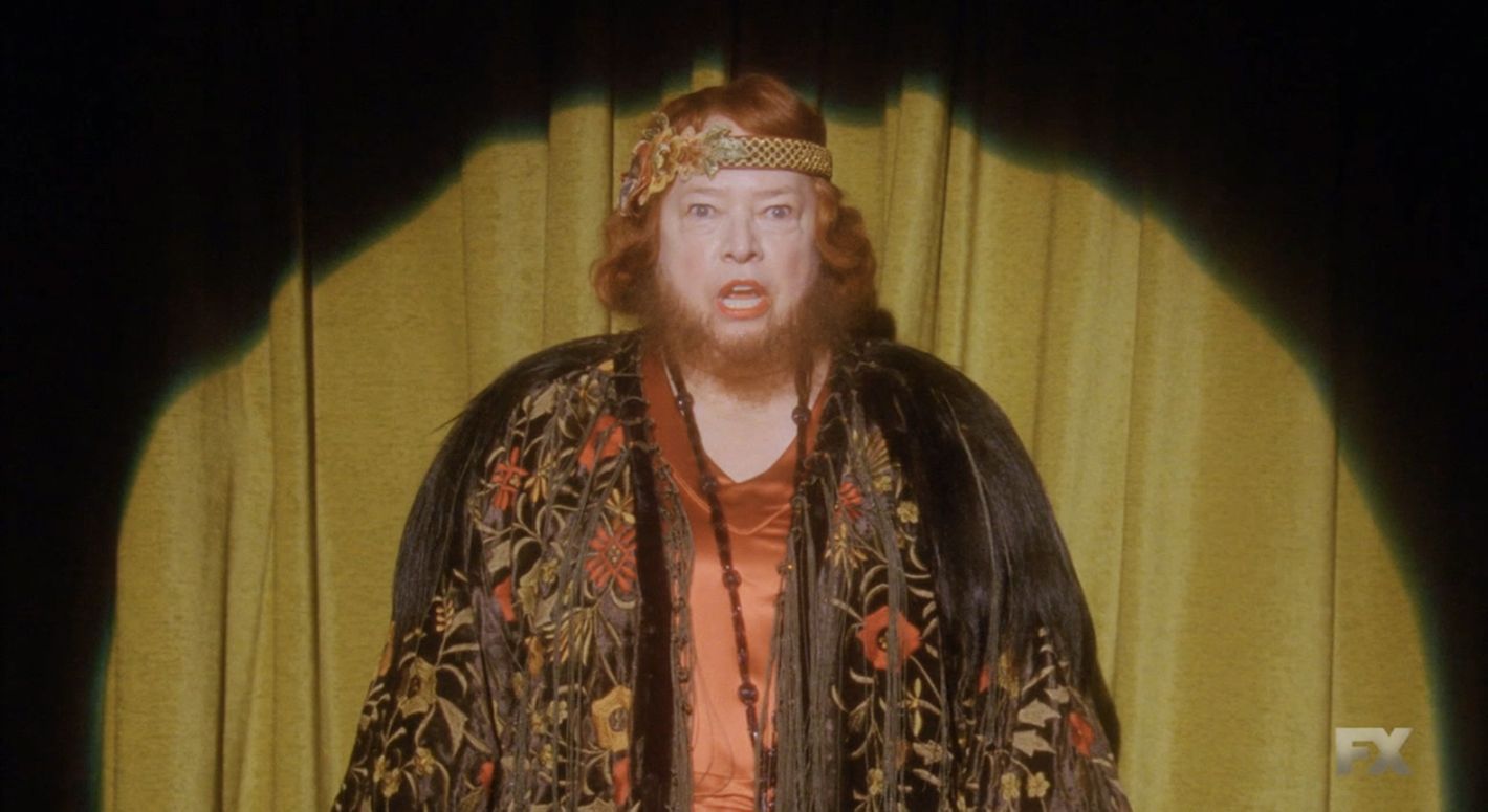 The Weirdest Sexiest Costumes On American Horror Story Freak Show