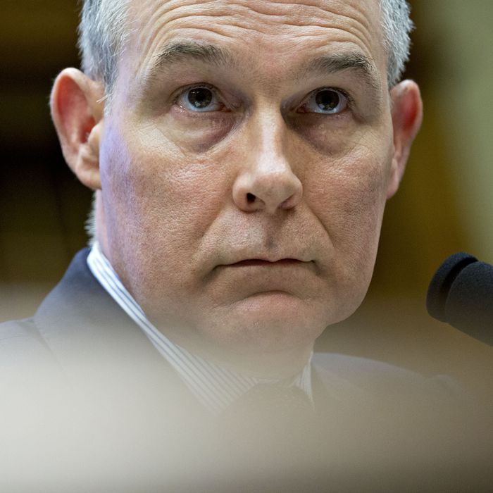 scott pruitt safety forcing his drivers