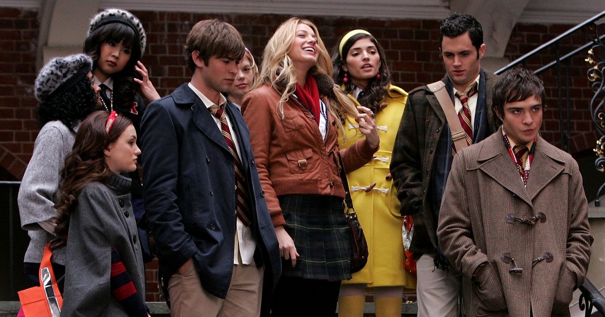 The Gossip Girl Style Obsessives Still Shopping Blair's Closet