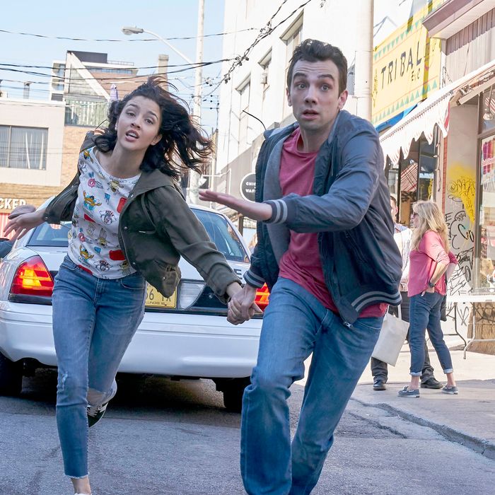 Man Seeking Woman Is The Best Show To Watch As A Couple