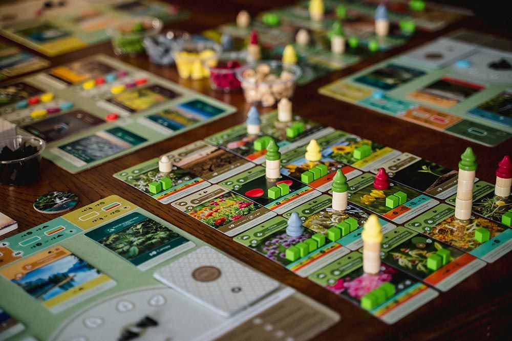 33 Best Board Games 2023: Fun and Popular Board Games