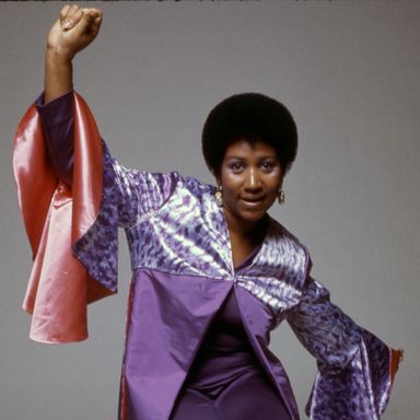 See Aretha Franklin’s Best Looks Over the Years