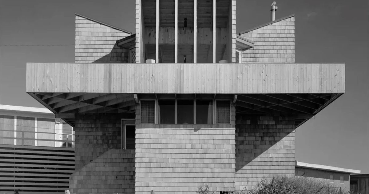 Modernist Horace Gifford Kodak House on Fire Island for Sale