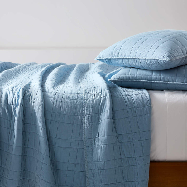 Brooklinen Lightweight Quilt - Full/Queen