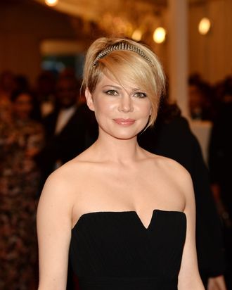 NEW YORK, NY - MAY 06: Actress Michelle Williams attends the Costume Institute Gala for the 