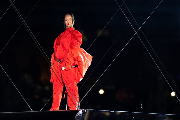 Super Bowl 2023: How to watch Rihanna's halftime show and more