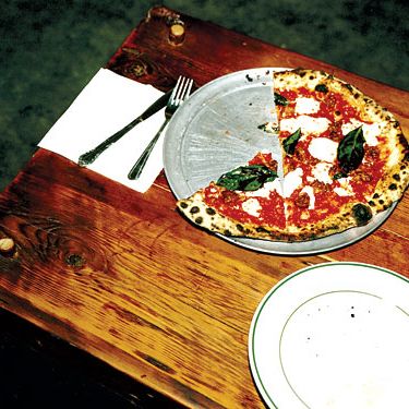 A margherita pie at Paulie Gee's.