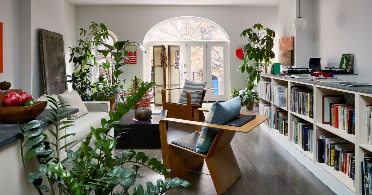 The Cuban House of Spirits